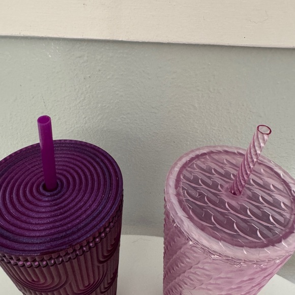 Starbucks Dark Purple and Light Pink Tumblers - Picture 4 of 6